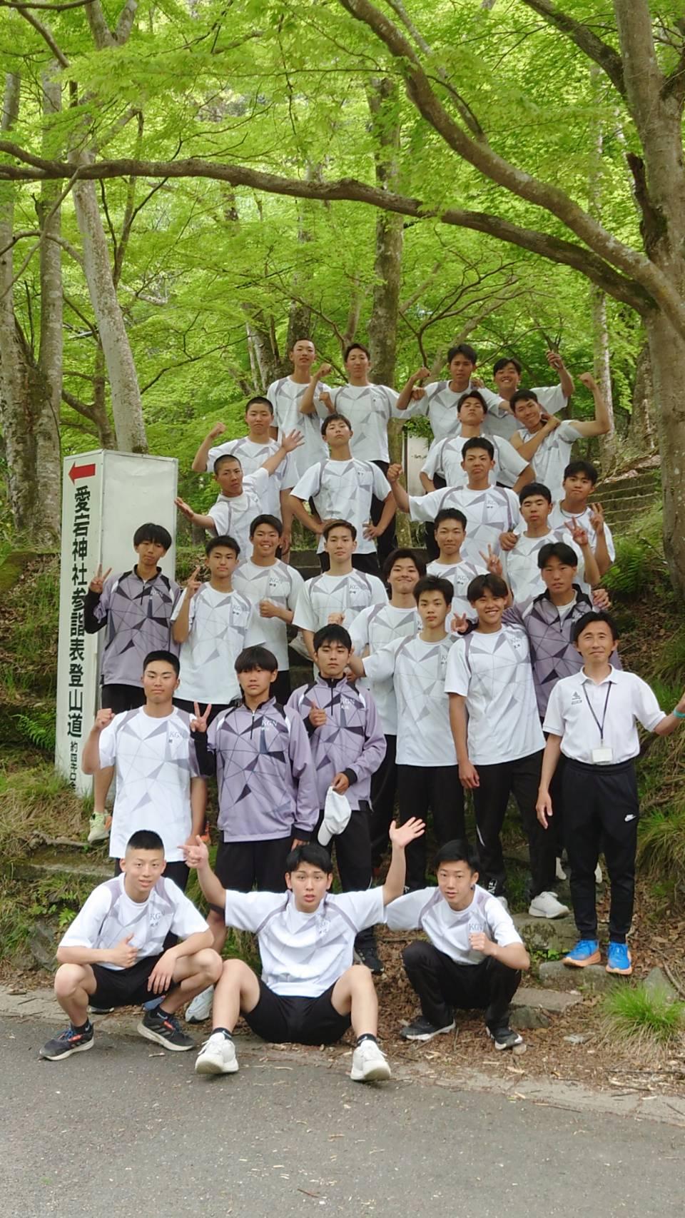 2025年体育コース親睦会集合写真(2年生).jpg